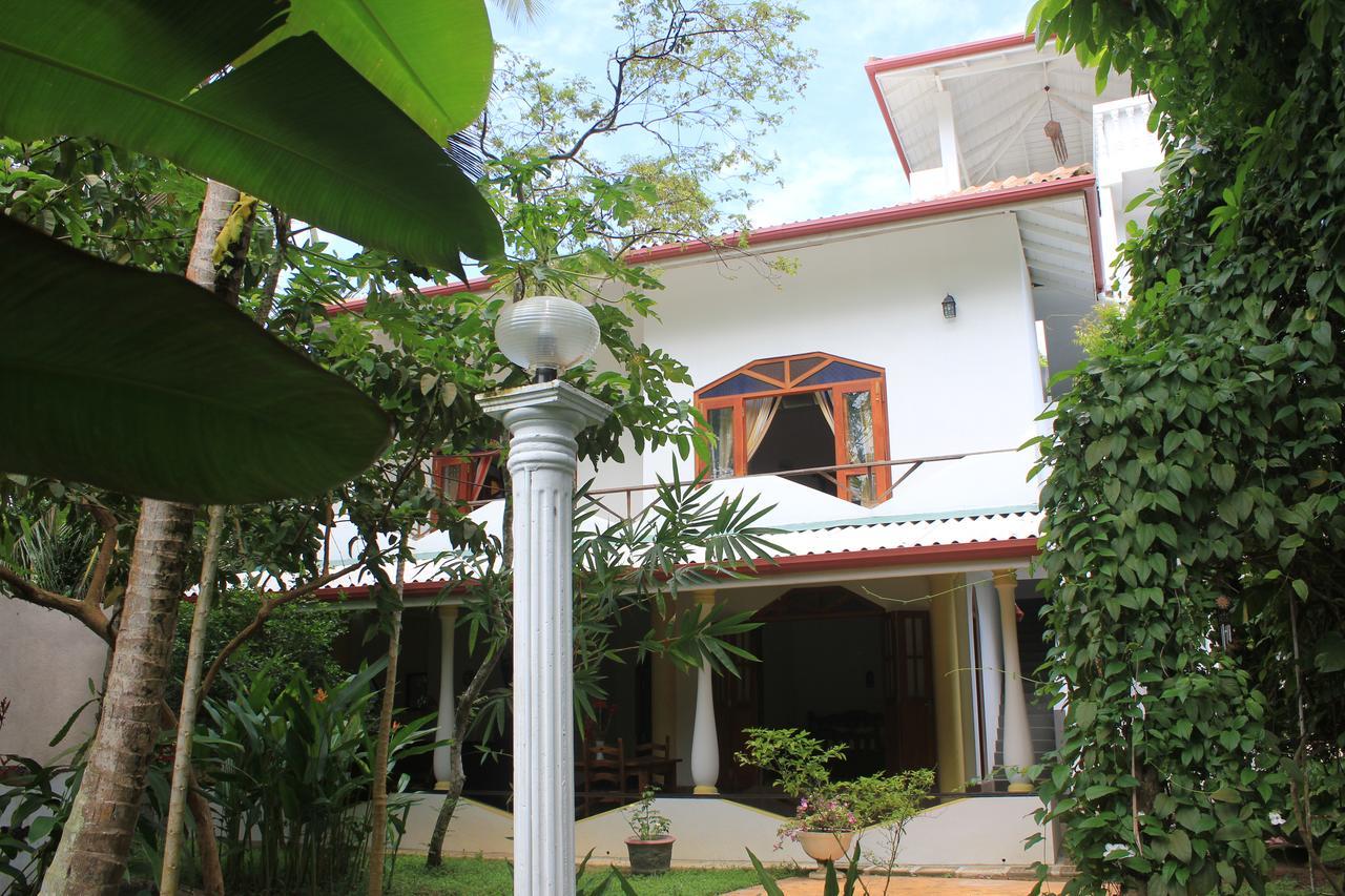 Dionis Villa أونا واتونا المظهر الخارجي الصورة